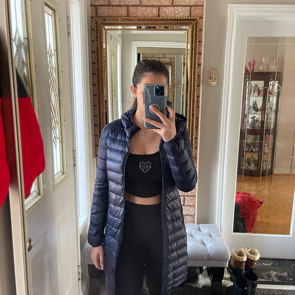 XXS Light Puff Long Length Aritzia Jacket in Navy Blue